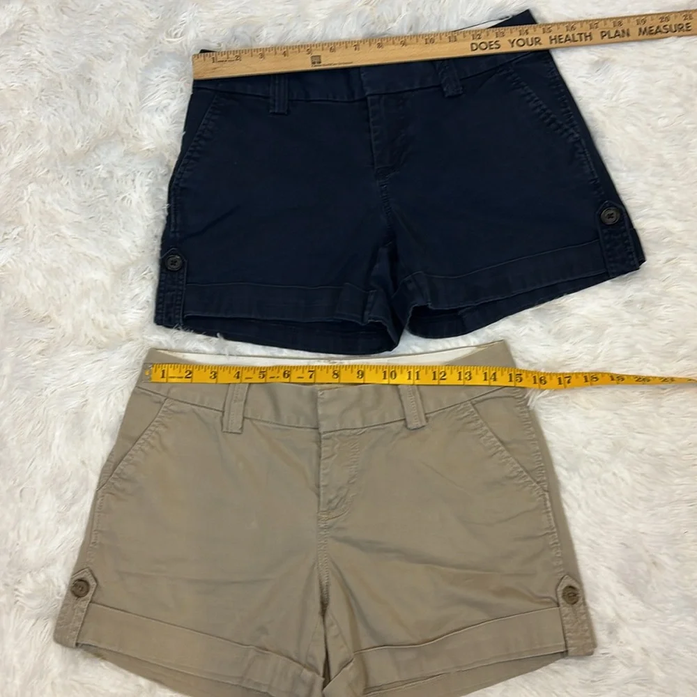 Banana Republic Shorts 2 Pair Womens Khaki Navy Cuffed Weekend Short Size 4